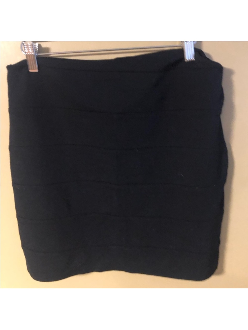 Jules & Jaimes Solid Blaxk Skirt with Back Zip Teen Size XL